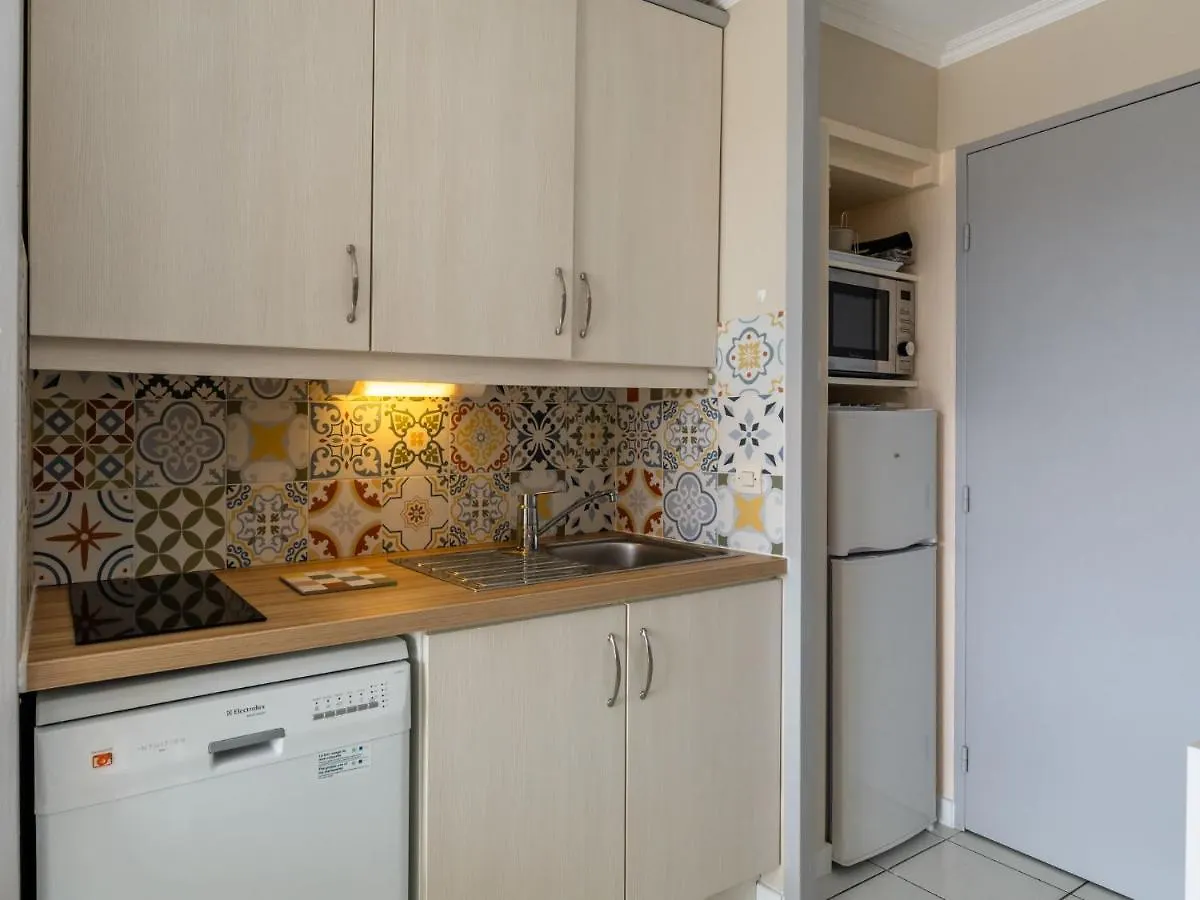 Studio Village Cap Esterel - L'Esquinade-89 By Interhome Saint-Raphaël